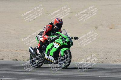 media/Oct-30-2025-Racers Edge (Thu) [[dabbdaf680]]/3-B Group/Session 2 (Bowl Exit)/